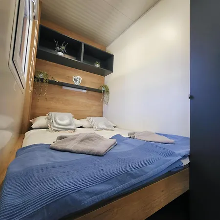 Mobile Home Maresol Pirovac Exterior photo